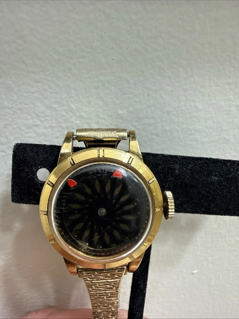 VINTAGE ERNEST BOREL KALEIDOSCOPE LADIES E WATCH=RUN